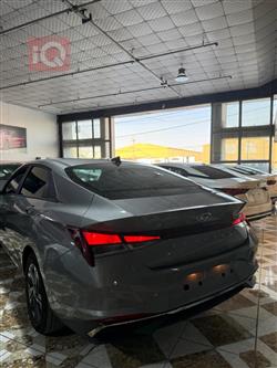 هیوندای ئەلەنترا